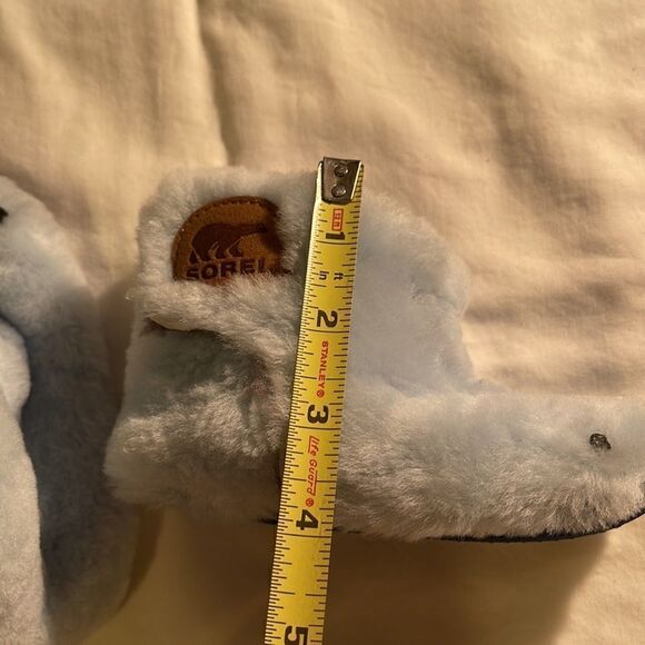 NWOT Infant Sorel Toddler Sorel Bear Paw Slipper size 7 - Picture 8 of 9